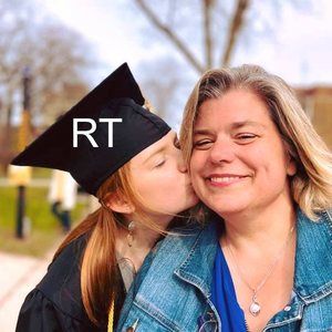 Meet your Posher, Lynn